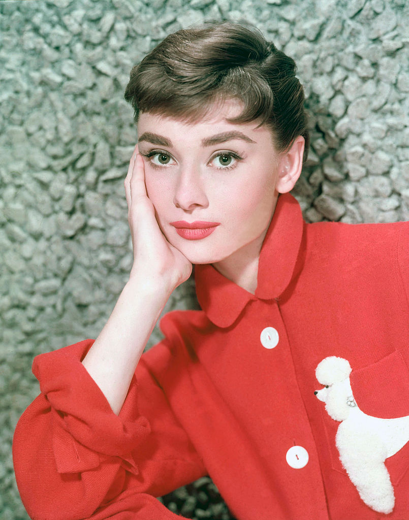 Modowe lekcje, które możemy dziś odebrać od Audrey Hepburn